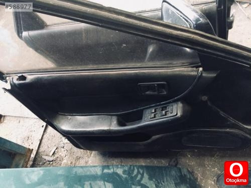 mazda 323 çıkma kapı