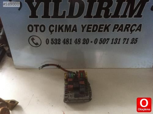 FİAT LİNEA 1.3 MOTOR İÇİ SİGORTA KUTUSU