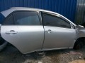 99 MODEL TOYOTA COROLLA ÇIKMA KAPI BANDI-ÇITASI MEVCUTTUR