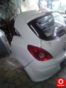OPEL CORSA D TEK KAPI KESME ARKA BEYAZ SÖKME ORJİNAL PARÇA