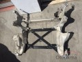 Audi A4 Ön Beşik Çıkma Orjinal