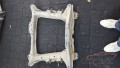 reno clio çıkma motor beşigi