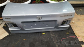 toyota corolla çıkma arka bağaj kapısı