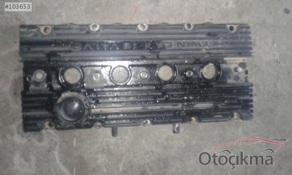 Rover 216 motor üst kapağı