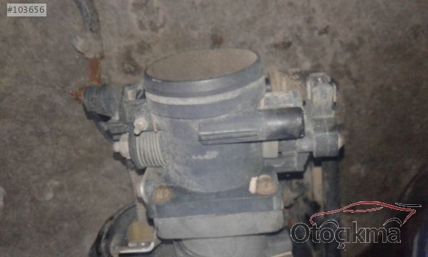 Rover 216 gaz kelebeği