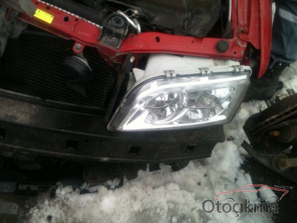 VOLVO S40 ÇIKMA SOL ÖN FAR 