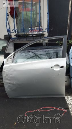 toyota corolla çıkma sol ön kapı
