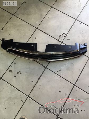 Chevrolet cruze sport üst panjur çıkma orjinal