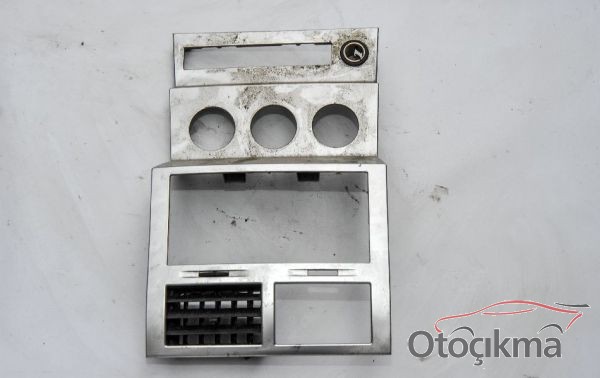 DODGE NİTRO ÇIKMA BOŞ ÖN PANEL