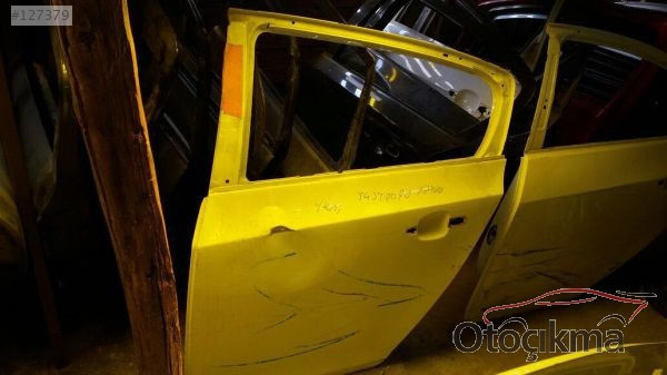 Chevrolet cruze sol arka kapı