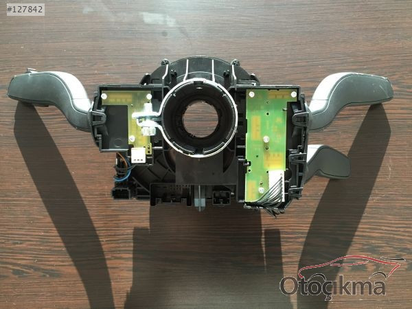 Audi A4 Silecek Kolu Çıkma Orjinal