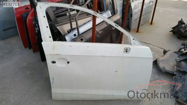 AUDİ A3 SAG ÖN KAPI ÇIKMA YEDEK PARÇA