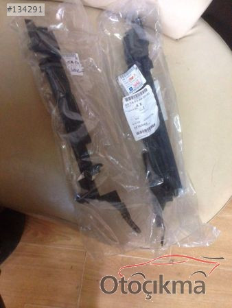 Opel Corsa d çamurluk iç braketi