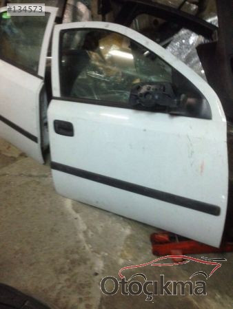 Opel astra g sağ ön kapı