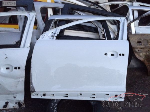 RENAULT FLUENCE SOL ÖN KAPI ORJİNAL ÇIKMA PARÇA BEYAZ