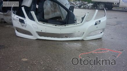 Mersedes E 350 ön tampon