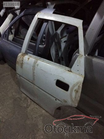 Opel vectra B sol arka kapı