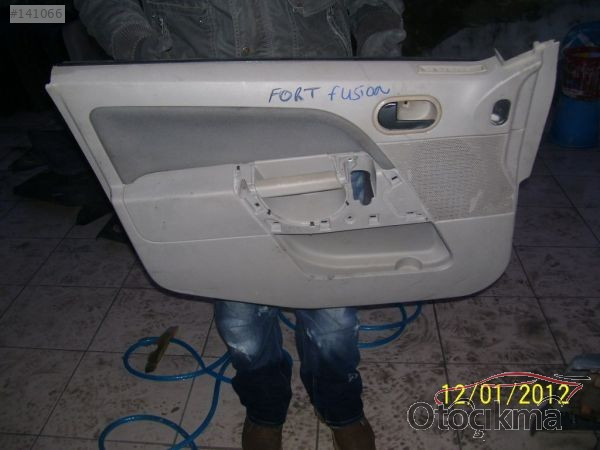 FİESTA-FUSİON SOL ÖN KAPI DÖŞEMESİ FORD ÇIKMA PARÇA