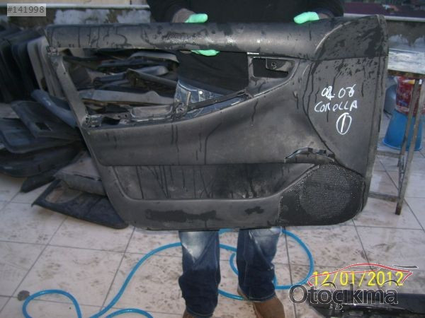 04-06 COROLLA SOL ÖN KAPI DÖŞEMESİ TOYOTA ÇIKMA PARÇA 
