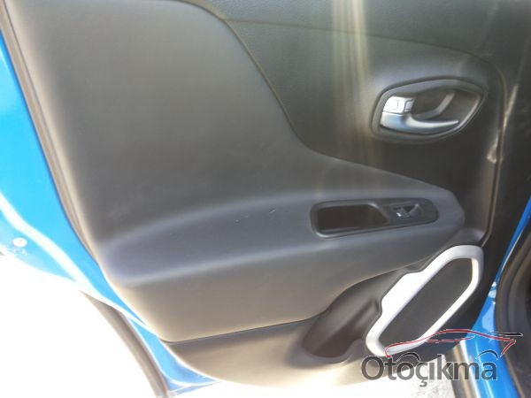 2014 JEEP RENEGADE ÇIKMA KAPI DÖŞEMESİ