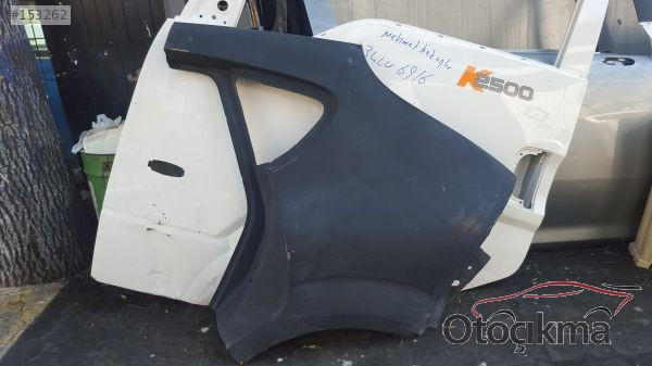 seat leon sol arka çamurluk