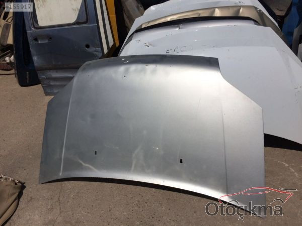 2011 Ford Cornet kaput çıkma