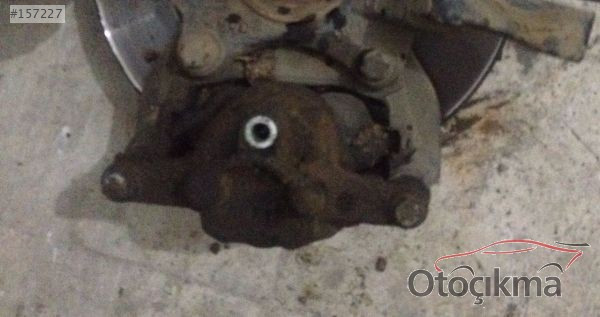 Opel corsa c sol fren kaliperi çıkma