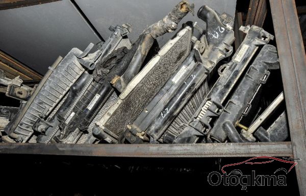 CHRYSLER HER MODEL ÇIKMA RADYATÖRLER