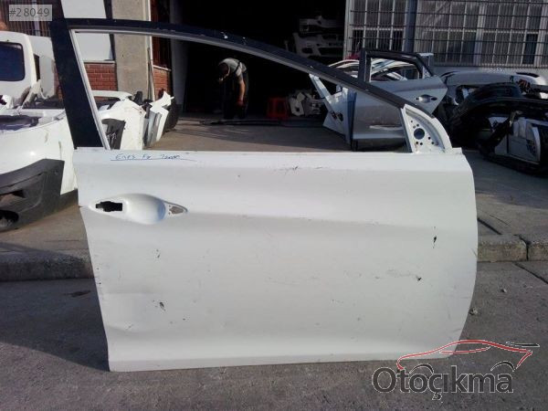 HYUNDAİ ELANTRA ÇIKMA KAPI