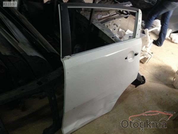 KİA SPORTAGE ÇIKMA SOL ARKA KAPI 2013 MODEL