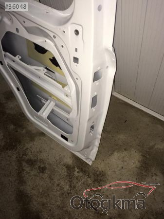 FORD B MAX SOL SÜRGÜLÜ KAPI ÇIKMA TEMİZ 