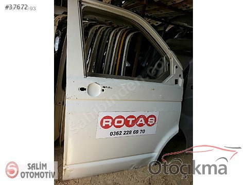 VOLKSWAGEN T5 ÇIKMA SAĞ ÖN KAPI