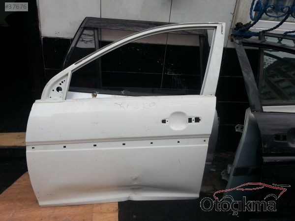 hyundai era çıkma sol ön kapı