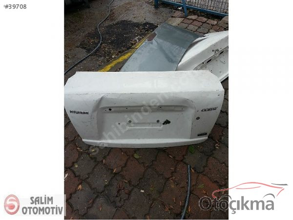 hyundai eccent bagaj kapagı