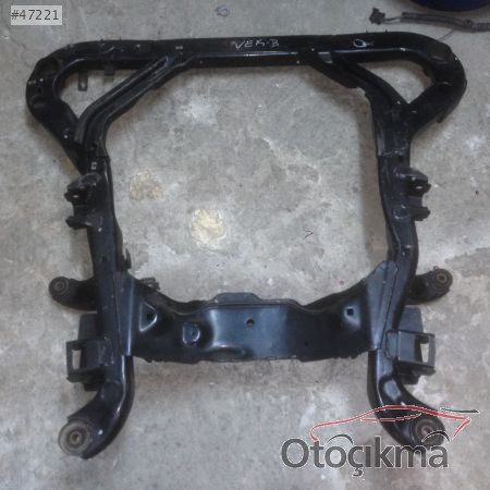 OPEL VECTRA B TRAVERS ALT BEŞİK ÇIKMA ORJİNAL