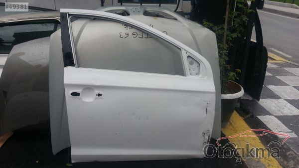 hyundai i20 cıkma sag ön kapı