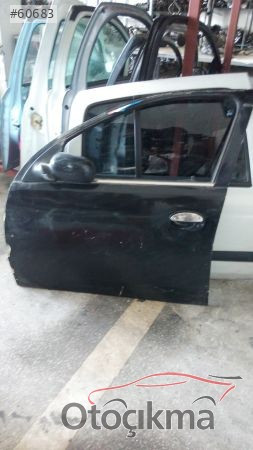 Opel Corsa çıkma sol on kapi