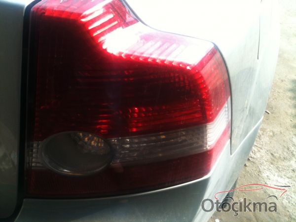 VOLVO S40 ÇIKMA SAĞ STOP 