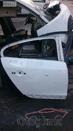 reno fluence çıkma sağ arka kapı