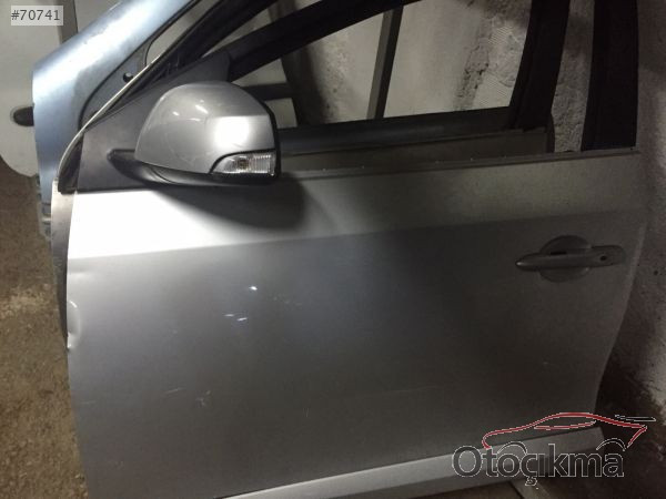 reno fluence çıkma sol ön kapı