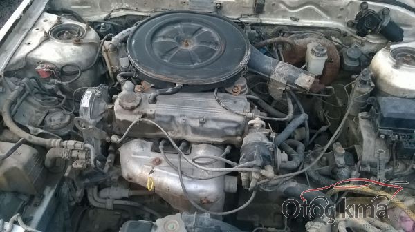 Mazda 626 1.6 benzinli çıkma motor parcalari satiliktir