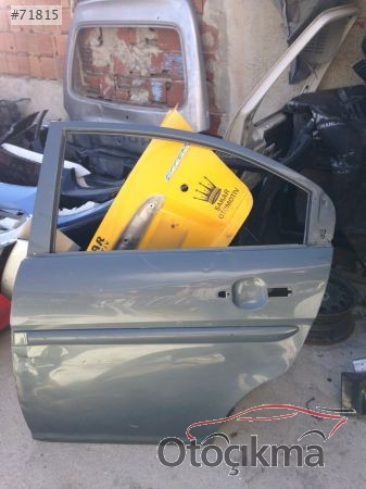 hyundai era çıkma sol arka kapı