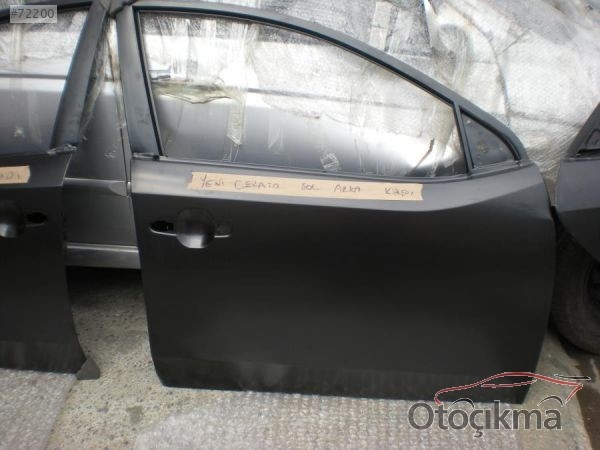 KİA CERATO ÇIKMA SAĞ ÖN KAPI SATILIK 