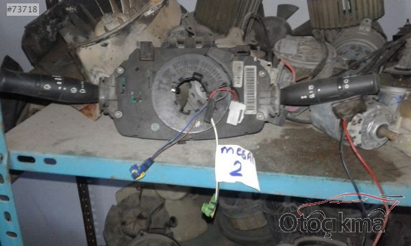 Renault megane 2 far sinyal kolu