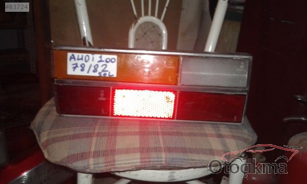 Audi 100 sol arka stop