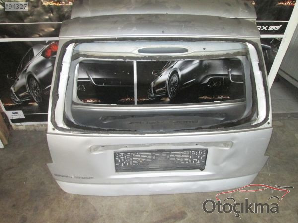 mitsubishi space star bagaj kapısı