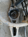 Volkswagen golf 5 sol arka helezon alt tablası