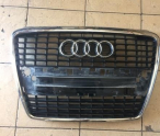 Audi A8 ön panjur çıkma parçalar