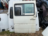 VOLKSWAGEN LT35 SAĞ SÜRGÜLÜ KAPI ORJİNAL ÇIKMA 1998-2003