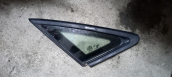 8V5845299H - Audi A3 Sol Arka Kelebek Cam Orjinal Çıkma
